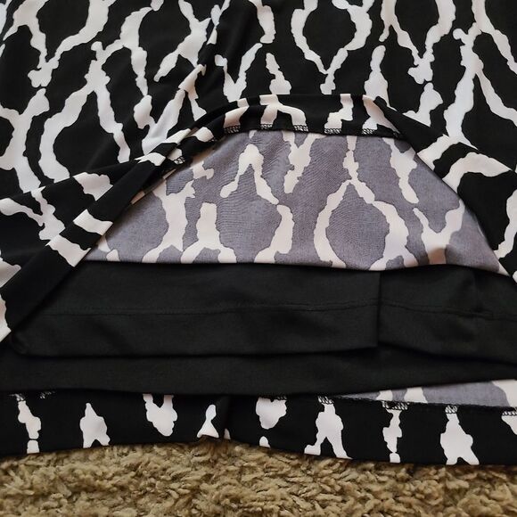 NWOT "Chaus" dress size L. - Picture 9 of 11